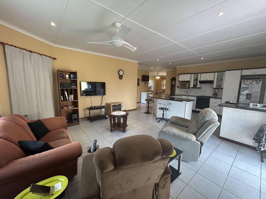 3 Bedroom Property for Sale in Beacon Bay Eastern Cape